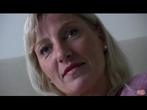 ❤️ La madre che abbiamo tutti scopato ... Signora, si comporti bene! Slutsal it.tukifporno.ru ❌